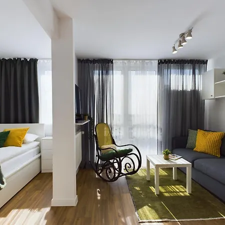 Centre - For 3 People By Renters Varsóvia