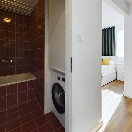 Centrum Warszawy Piekne Dla 3 Osob By Rent Like Lägenhet