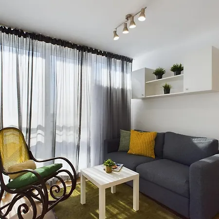 Centre - For 3 People By Renters * ワルシャワ