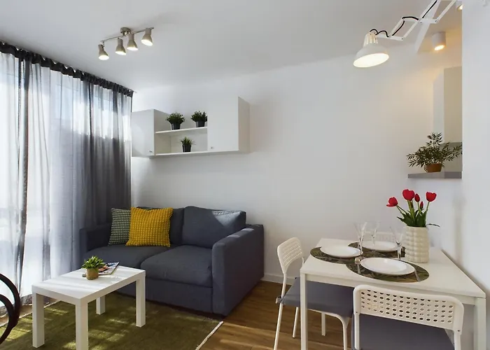 Apartament Centre - For 3 People By Renters Warszawa